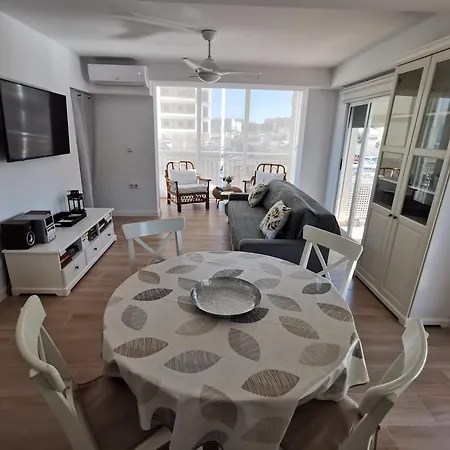Adelmar Apartman El Campello