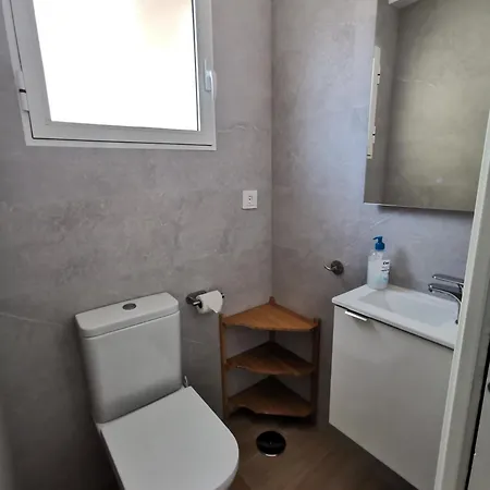 Adelmar Apartment *